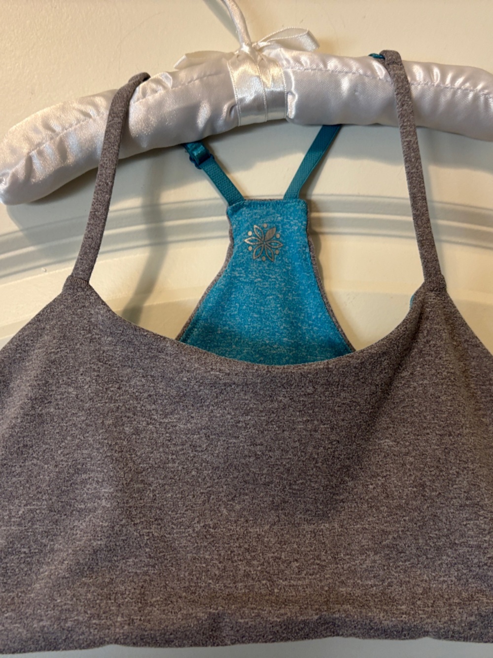 Bleuet Girls Tween Bluem Racerback bra size 10 reversible
